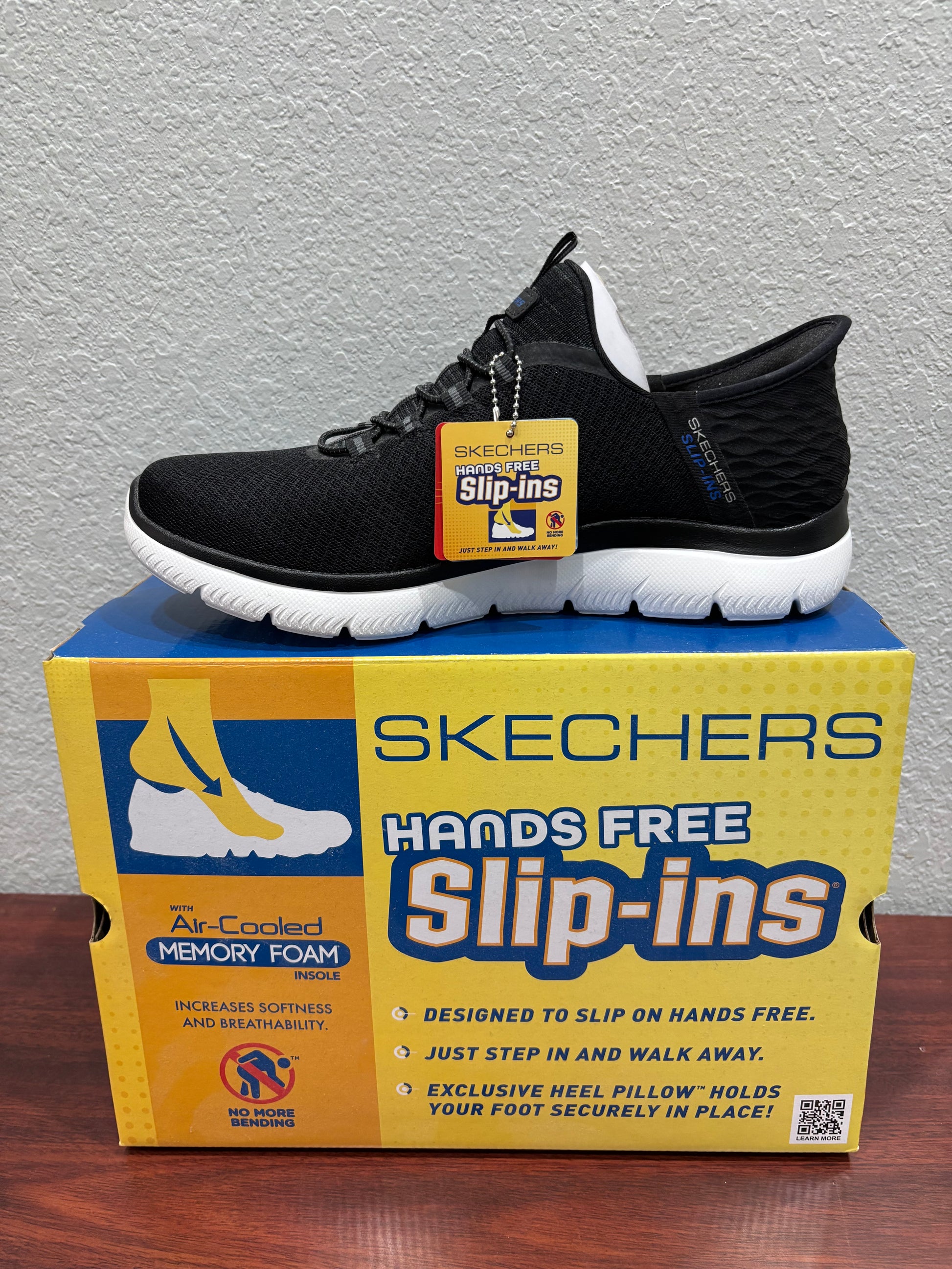 Skechers Summits High Range Black Wide Fit