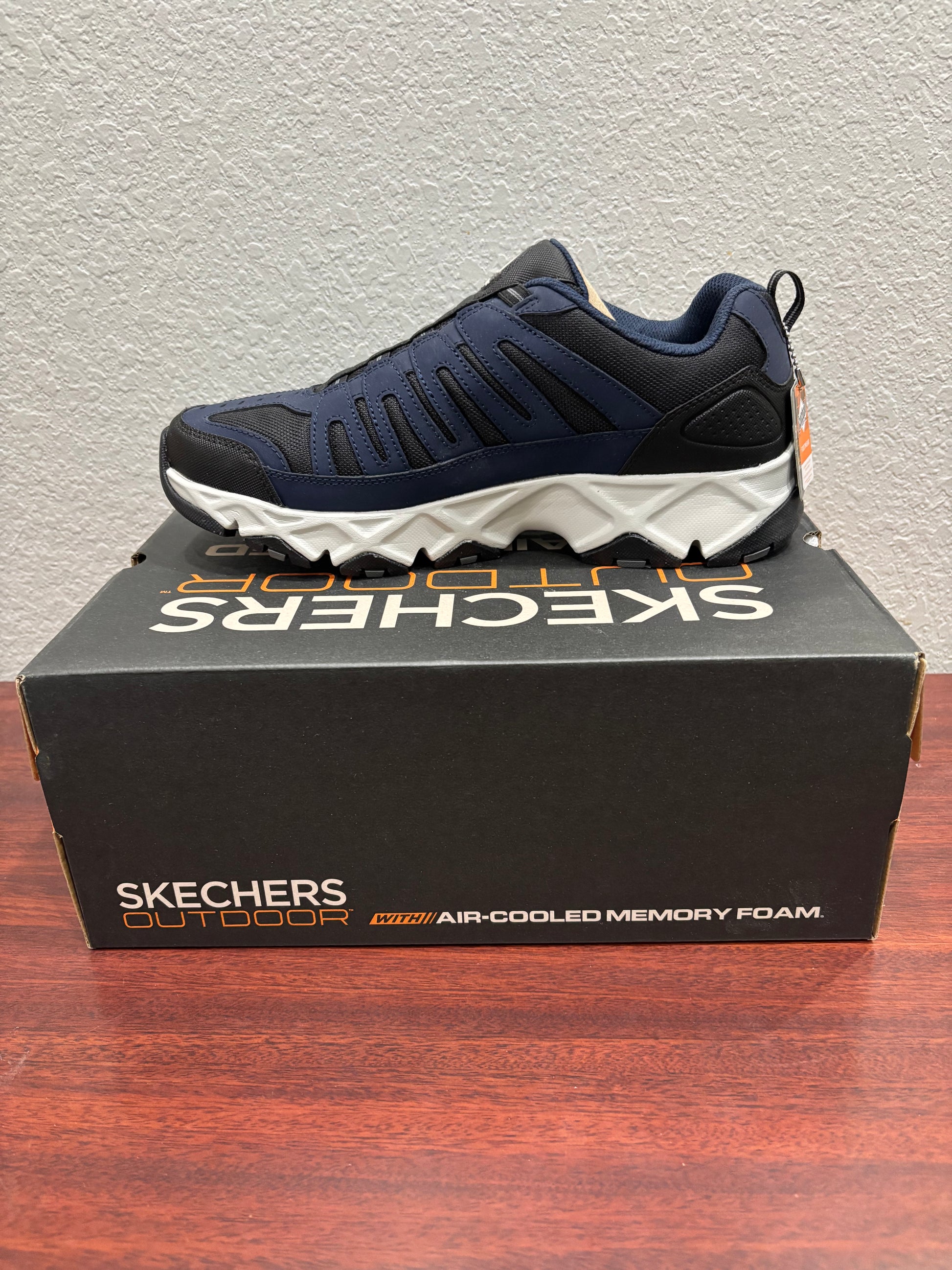 Skechers Crossbar Cedar Extra Wide Fit