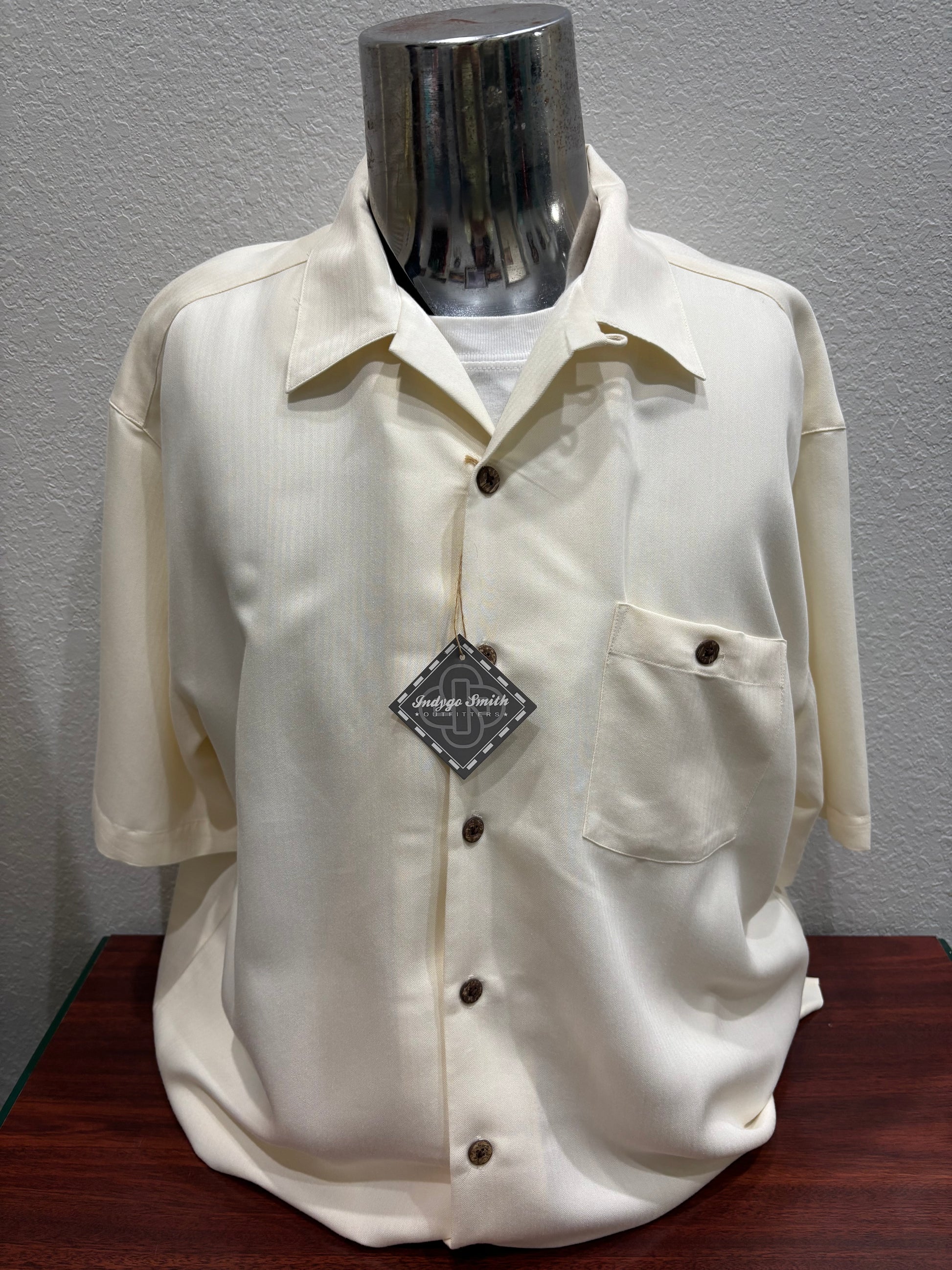 Indigo Smith Solid Button up Short Sleeve