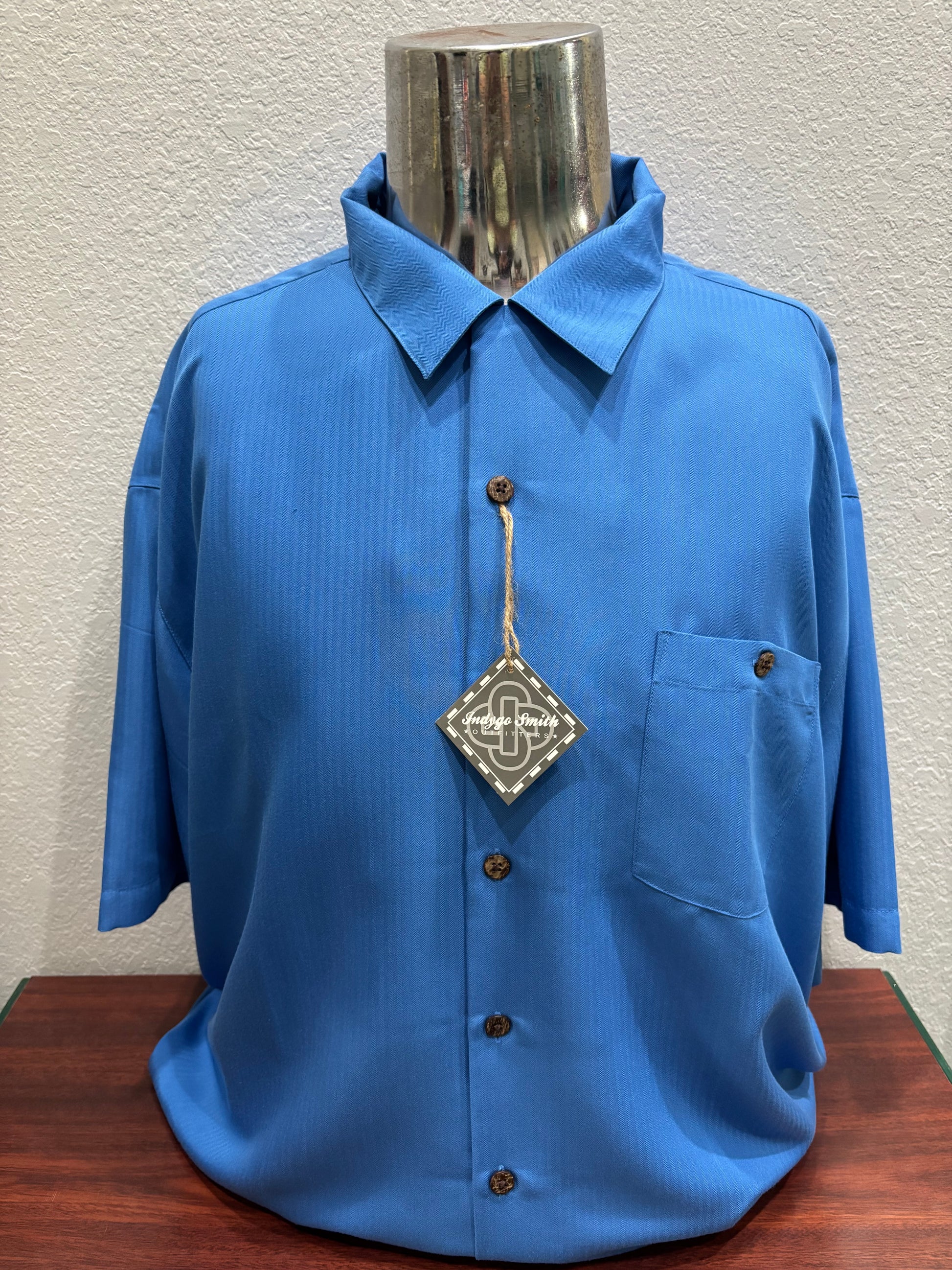 Indigo Smith Solid Button up Short Sleeve
